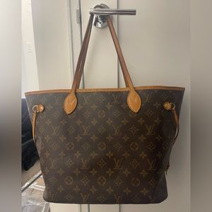 Louis Vuitton Neverfull NM Tote Monogram Canvas MM